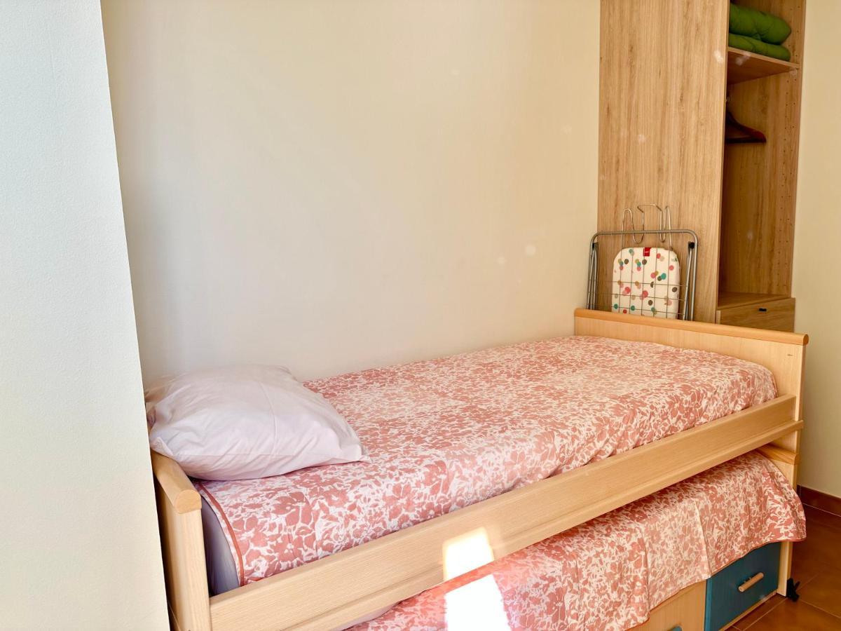 New! Apartamento Con Piscina Y Balcon A 2 Minutos De La Playa. Wi-Fi 레스타르티트 외부 사진
