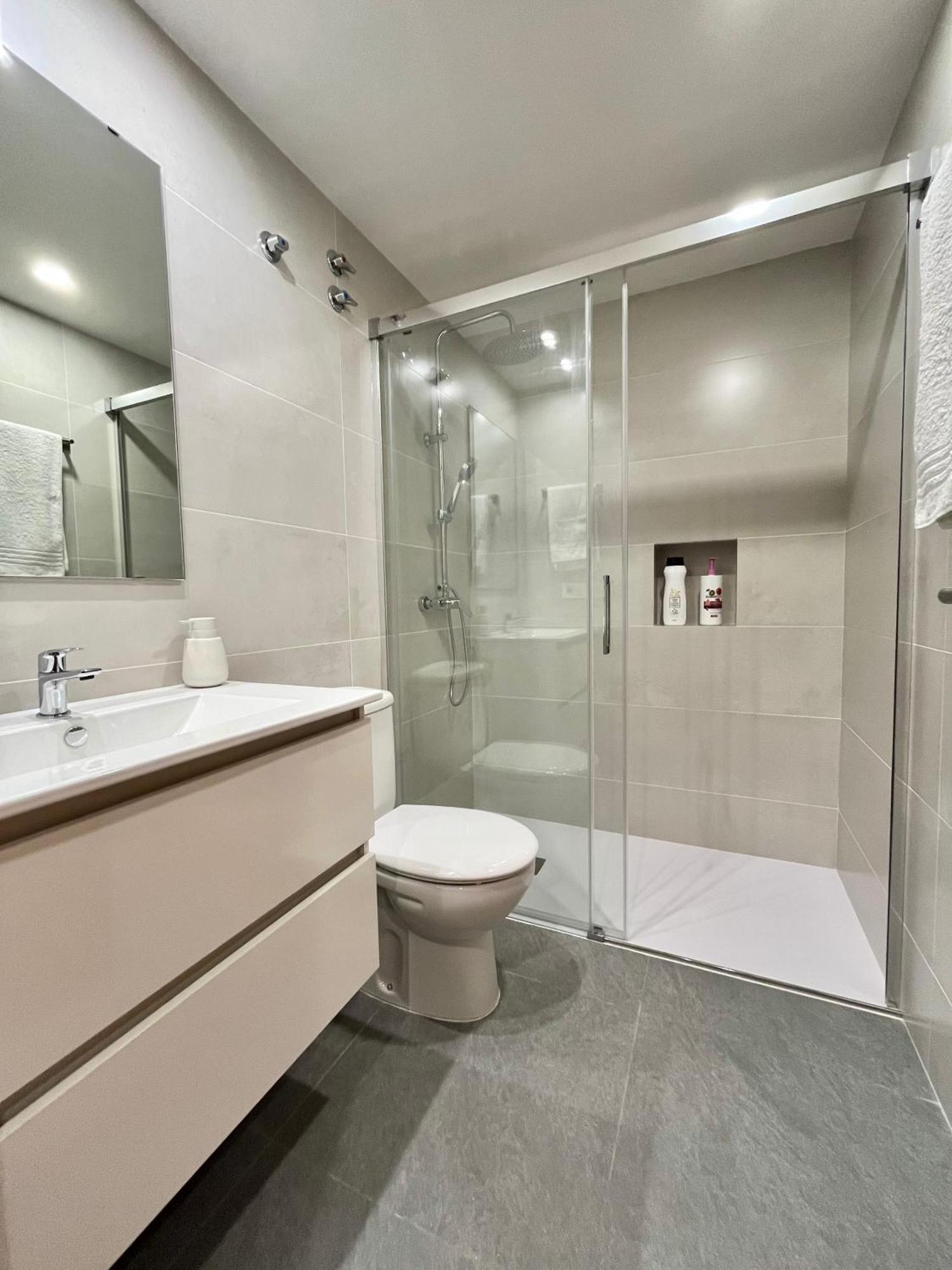 New! Apartamento Con Piscina Y Balcon A 2 Minutos De La Playa. Wi-Fi 레스타르티트 외부 사진